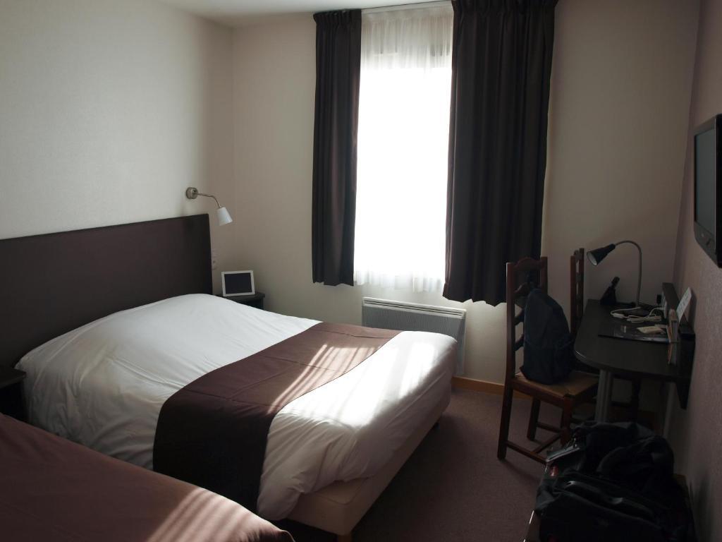 Logis Hotel Lodge La Valette Cesson-Sevigne Room photo